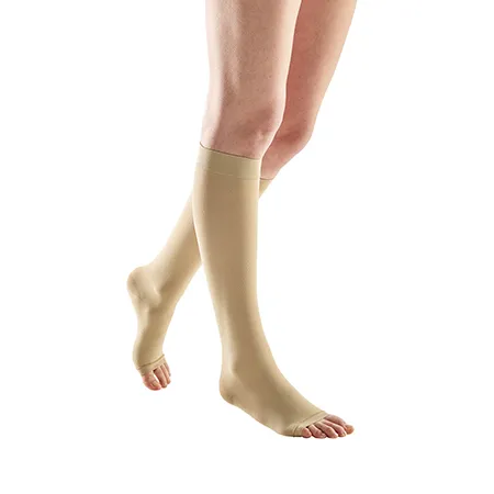 Bas-jarret de compression Bota Tovarix 20/I beige à pointe ouverte