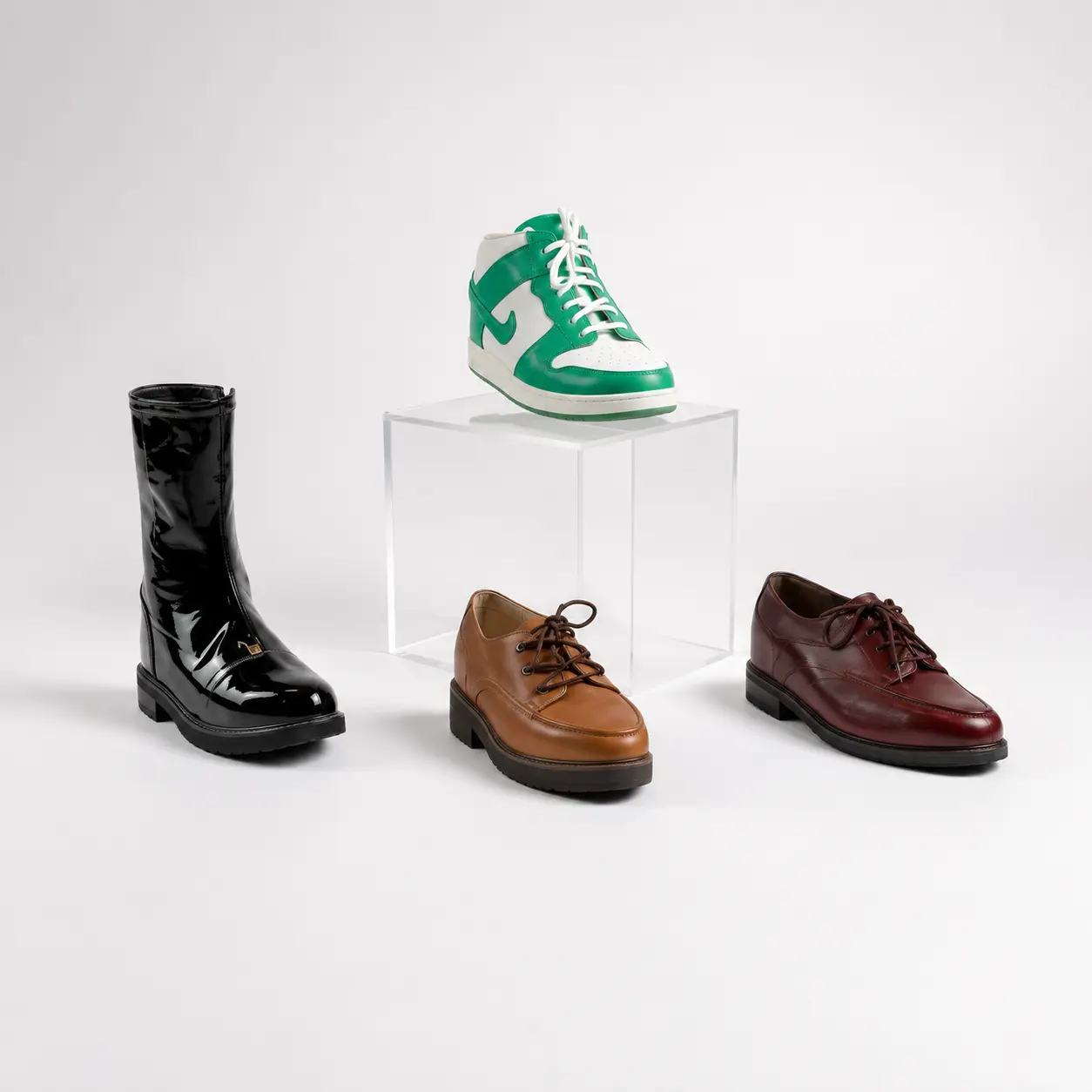 Collection de quatre chaussures orthopédiques sur mesure Eqwal Ability