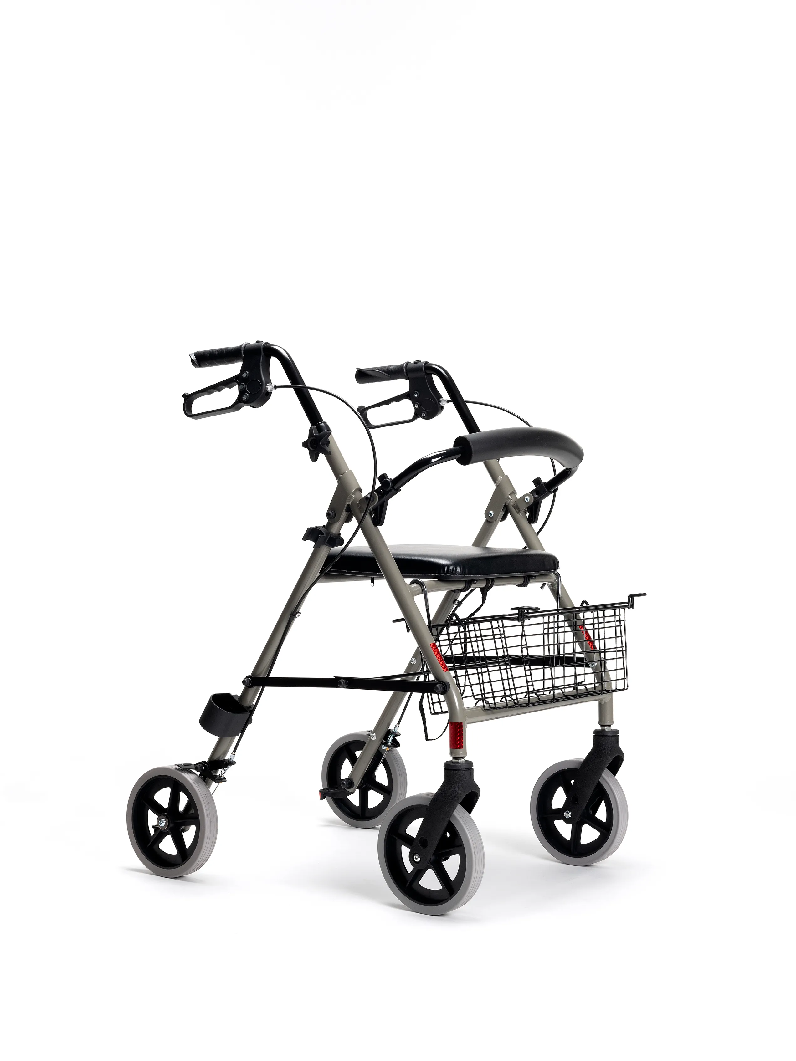 Rollator Eco-Light II Vermeiren, vues de trois quarts avec panier amovible dans deux positions